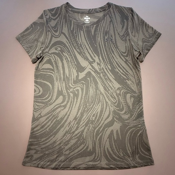 NWOT Under Armour Brown/Green Swirl Moisture Wick Short Sleeve Tee Size Medium - Picture 2 of 9